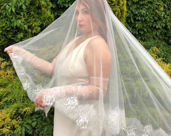 Velo de novia de encaje Chantilly con rubor / Velo de novia marfil de dos niveles