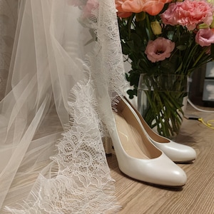 Chantilly Lace Veil Cathedral Single Tier with Comb for Brides - Floral Trim Wedding Accessory