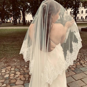 Chantilly Lace Veil with Blusher in Soft Ivory, 2 Tier Lace Wedding Veil with Eyelash Trim