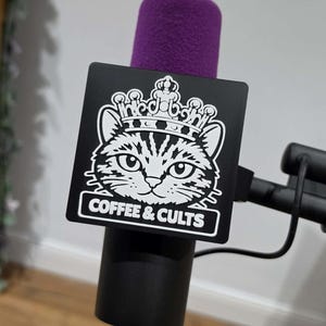 Logitech Shure Yeti BEACN BeyerDynamic Elgato Fifine Razer Sontronics compatible Microphone Cover | Logo Mount Streamer Podcast
