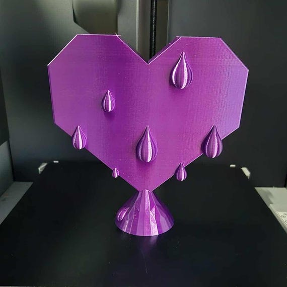 Streamer Heart Award 3D Print Model Purple Drip Design (STL Download) by 3DandFUN