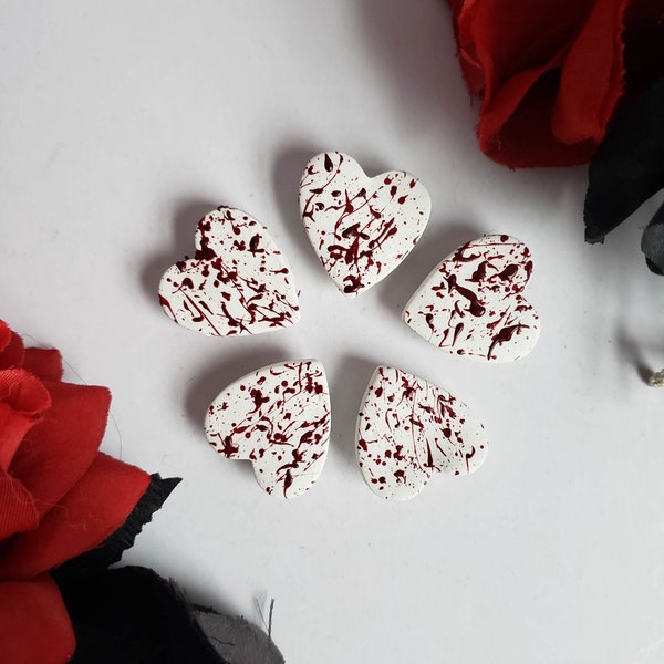 Blood Spatter Valentine's day Heart magnets, bloody hearts, Romantic Spooky Gift Idea, Anniversary gift idea, Halloween Fridge Magnet