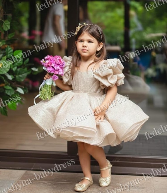 Golden Glitter Flower Girl Dress, Puff Sleeves, Rhinestone Bow Golden Glitter Flower Girl Dress, Puff Sleeves, Rhinestone Bow