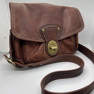 COACH レガシー レザーボディバッグ　美品 2026年最新】Yahoo!オークション -コーチ レガシー ボディバッグの中古