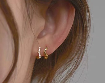 6 & 8mm V-Shape Pave Diamond Hoop Earrings, Small Wave Huggie Hoops, Helix Cartilage, Upper Lobe Earrings, Sterling Silver, Gold, Rose Gold