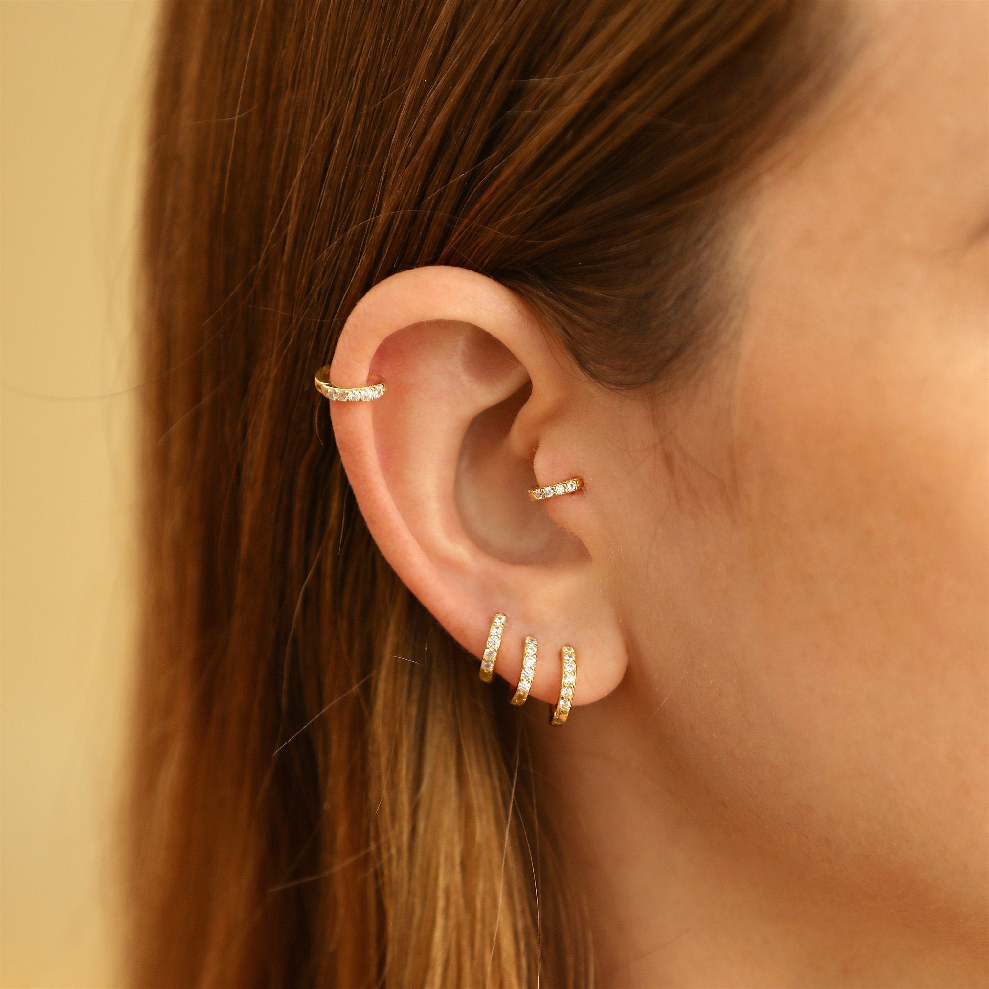 Share more than 128 earring stuck in earlobe latest seven.edu.vn