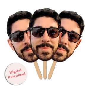 Cara en un palo Archivo digital Photobooth Props Big Head Recortes Despedida de soltera Cumpleaños Novio Cara Fan Divertido Gag Regalo Favores