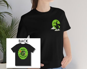 Happy Hauntings Witch T-Shirt // Halloween Shirt // Witch Shirt // Halloween // Spooky Shirt