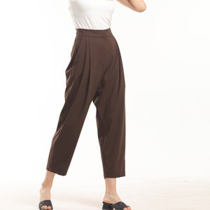 Cropped Tapered Pants, Palazzo Pants, High Waisted Pants, Ankle Pants, Relaxed Fit Trousers, Pleated Cropped Pants with Pockets, Brown Pants