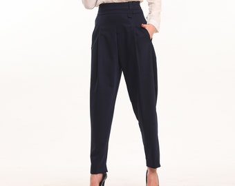 High-Waisted Pants, Tapered Trousers, Pleated Work Pants, Tapered Pants, Formal Trousers, Dress Pants for Work, Relaxed Fit Pants, Work Suit