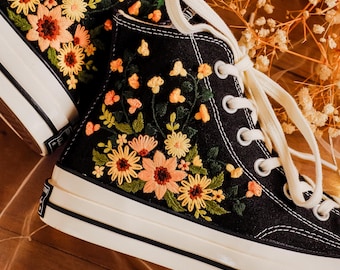 Sunflower Embroidered Converse, Custom Converse Chuck Taylor 1970s Embroidery Sunflower, Wildflowers, Personalized Hand Embroidered Sneakers