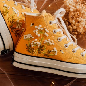 Custom Converse Chuck Taylor Embroidered Garden Flowers, Dandelion Flower Embroidered Converse Shoes, Custom Sneakers Embroidered Floral
