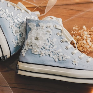 Wedding Converse for Bride, Bridal Converse High Top with Lace, Personalized Wedding Converse Sneaker, Custom Converse Embroidery Name, Date