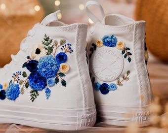 Benutzerdefinierte Hochzeits-Turnschuhe, 3d Brautblumen gestickte Unterseite, Geschenke für Hochzeit, bestickte Hochzeitsschuhe, personalisierte Geschenke