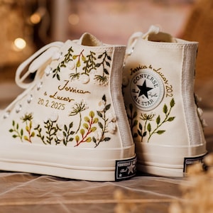 Custom Wedding Converse High Tops, Bridal Flowers Embroidered Shoes, Wedding Flowers Embroidered Sneakers, Personalized Gifts for Girlfriend