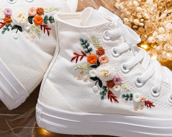 Zapatillas Converse blancas con bordado floral y texto personalizado para boda, zapatillas personalizadas para novia, regalo para novia