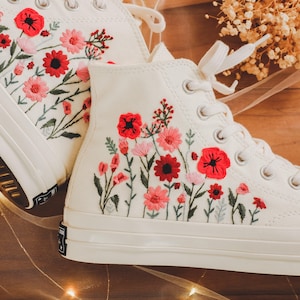 Wedding Converse, Red Poppy, Daisy Flower Embroidered Bridal Converse, Custom Wedding Shoes Embroidered Lily for Bride, Remembrance Gifts