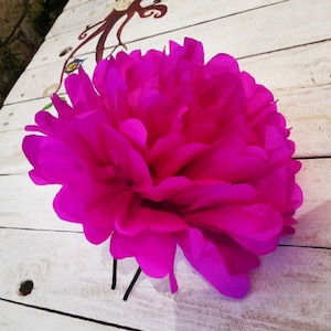 Tissue Paper Pom pom Hair Accessories, Pompom Hairband, Party Accessory, Bachelorette Party