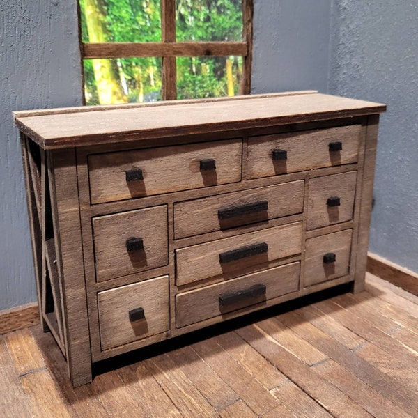 Rustic Dresser 9 Drawers - Dollhouse Miniature 1/12