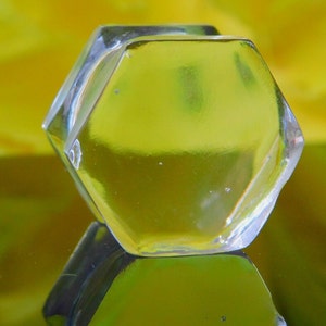 Hexagon Crystal Plugs, Ear Plugs, Plexiglas Gauges 2mm 10mm 11mm 12mm 14mm 15mm 16mm 18mm 20mm 22mm 24mm 25mm 26mm 28mm 30mm 32mm 34mm 35mm