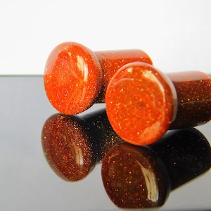 Gold suntone Single Flare  Plugs  4g, 2g, 1g, 0g, 00g, 10mm, 7/16&quot;, 12mm, 9/16&quot;, 5/8&quot;, 18mm, 3/4&quot;, 20mm, 7/8, 24mm1&quot;