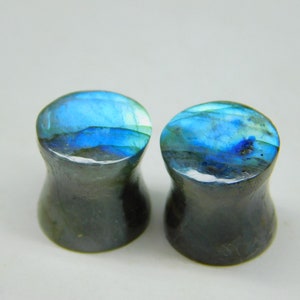 Ear Plug Beautiful flash labradorite plugs Gemstone Blue Fire AAA+Quality Labradorite Double Flare Labradorite Convex & Concave (Pair 10MM )