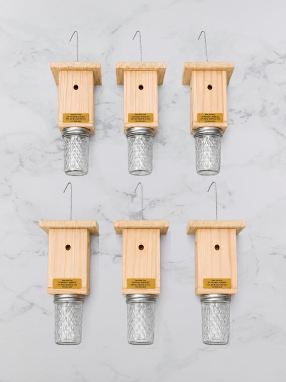 6-Handmade Carpenter Bee Trap – Chemical-Free Wood Boring Bee Solution - Set of 6