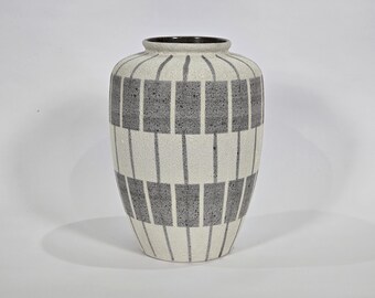 West Germany Fat Lava 花瓶　(242-22) West Germany Fat Lava 花瓶 (242-22) West Germany Fat Lava 花瓶