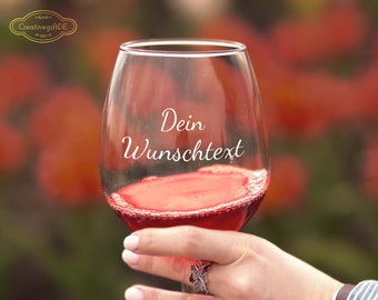 Wine glass with desired engraving