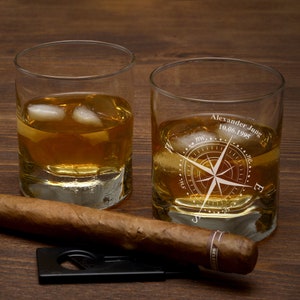 Wind rose | Whiskey glass with engraving