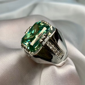 Mens Brilliant Radiant Moissanite Big Diamond Ring Sterling Silver 925 Man Greenish Diamond Ring Band Diamond Jewellery Bold Gift Ring