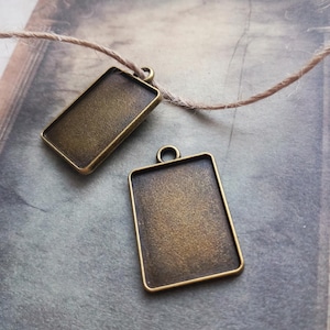 2 rectangle Bezel cups, Vintage pendant base, DIY craft & jewellery making