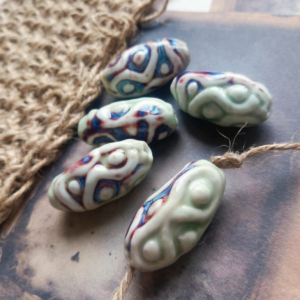 Large CERAMIC patterned BEAD
