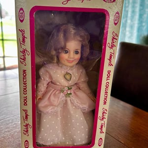 Shirley Temple Collectible Doll, IDEAL doll collection, &quot;She&#39;s Made to Love&quot; 1982, Original box, 8&quot; tall,