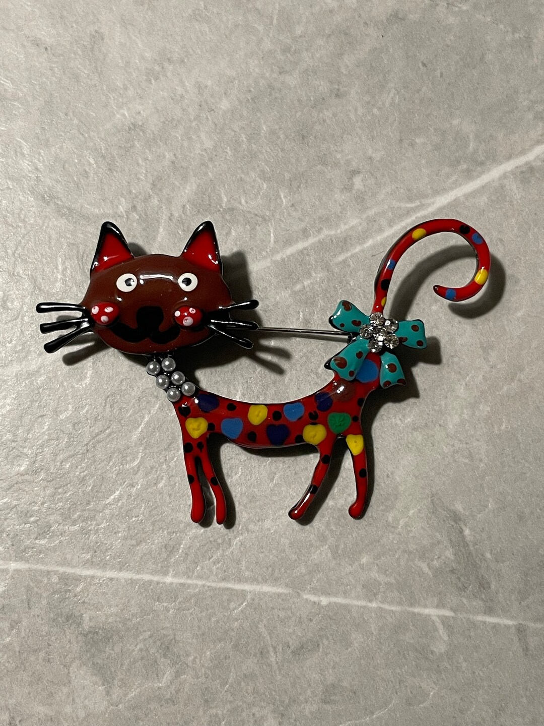 Black & Red Cat Brooch Pin Badge - Etsy
