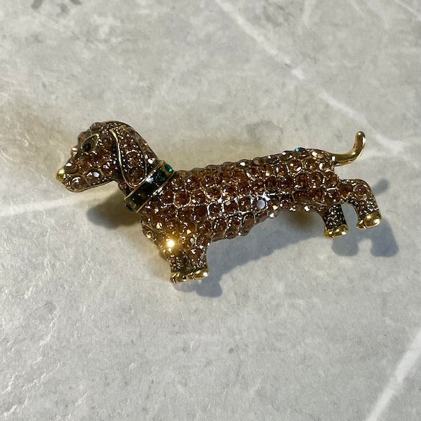 Sausage Dachshund Dog Brooch Pin