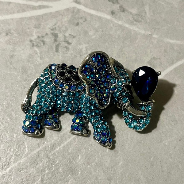 Blue Elephant Detail Brooch Pin