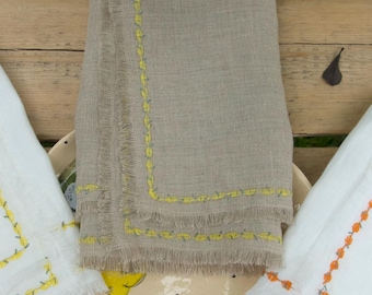 Servilleta de lino natural mediterránea con pespuntes de limón - Decoración de mesa de verano costero - Servilletas de lino personalizadas