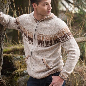 Alpaca wool hoodie for men, Beige zip-up sweater with llama pattern, Handmade in Peru, Warm Andean jacket gift idea