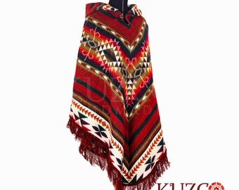 Alpaca wool poncho for women and men. Poncho Red triangle. Alpaca poncho women's. Alpaca poncho with hood. Ecuador poncho geometric