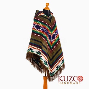 Poncho en alpaga natif Poncho vert unisexe Poncho de Style Tribal américain Poncho équatorien Poncho à capuche en laine d'alpaga Poncho en alpaga natif image 7