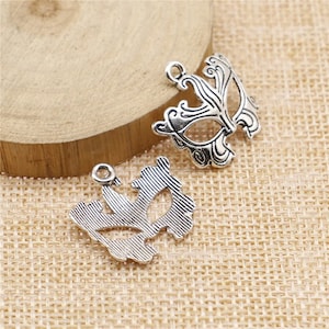 10 Masquerade Mask Charms, Theater Mask Charm, Drama Mask Charm, DIY For Jewelry Making 1826