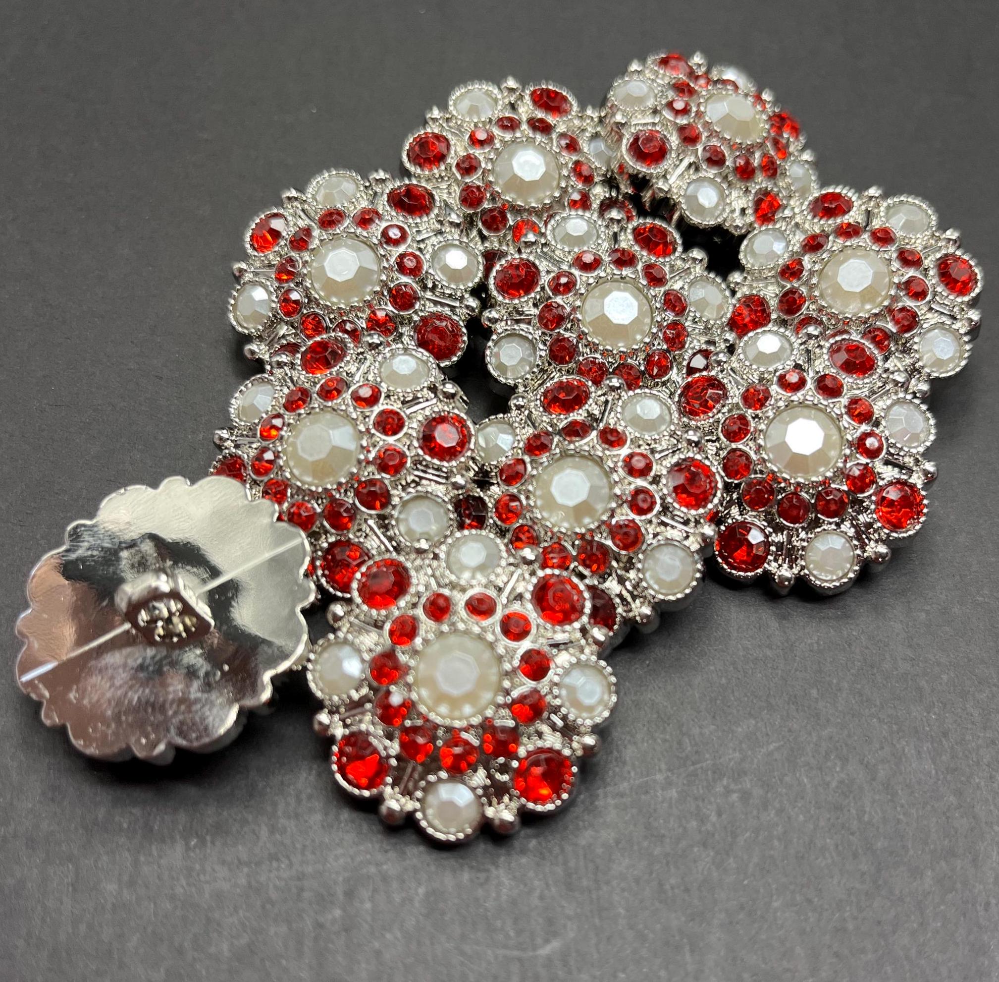 Rhinestone Buttons, Iridescent Pearl With Red Color Rhinestones, 10 ...