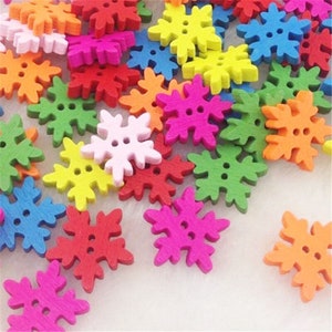 20 Pcs. Christmas Wood Snowflake Two Hole Buttons, Mixed Colors As Pictured, 18MM Button, Scrap Booking, Card Making, DIY Craft Buttons 3037