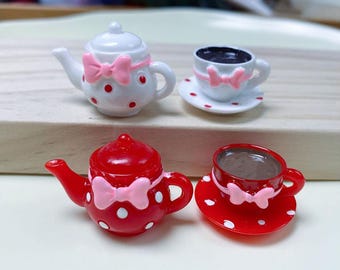 Cabujones de taza de té en miniatura de casa de muñecas 3D: espalda plana de resina (2 piezas)