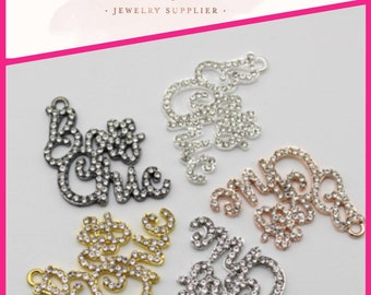 Rhinestone "Boss Chic" Script Charm: Zinc Alloy Pendant (35mm)