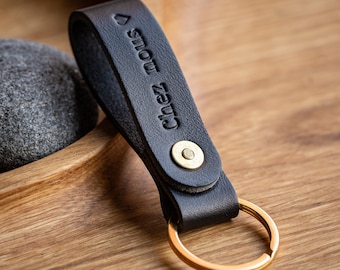 Italian Buttero leather keychain, 10 characters per side, handcrafted with embossed initials.