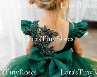 Toddler emerald X-mas dress, Christmas unique green dress for baby girl, Luxury baby dress, Green New Year fairy gown, Beaded applique dress