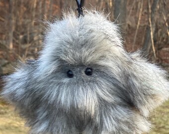 ICE ICE Bigfoot tagalong- brown eyes and black clip
