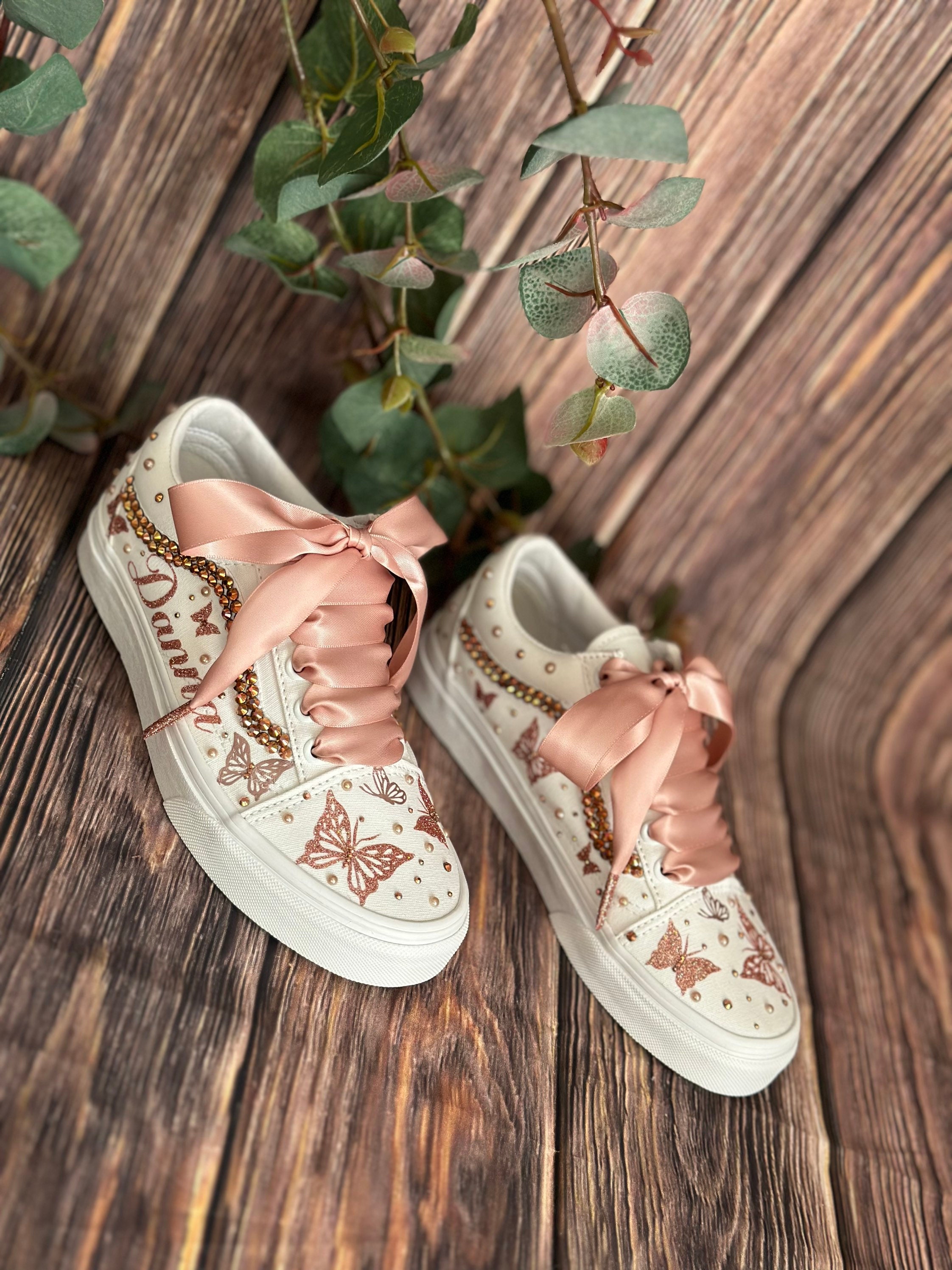 Zapatillas para cumpleaños de 15 sale
